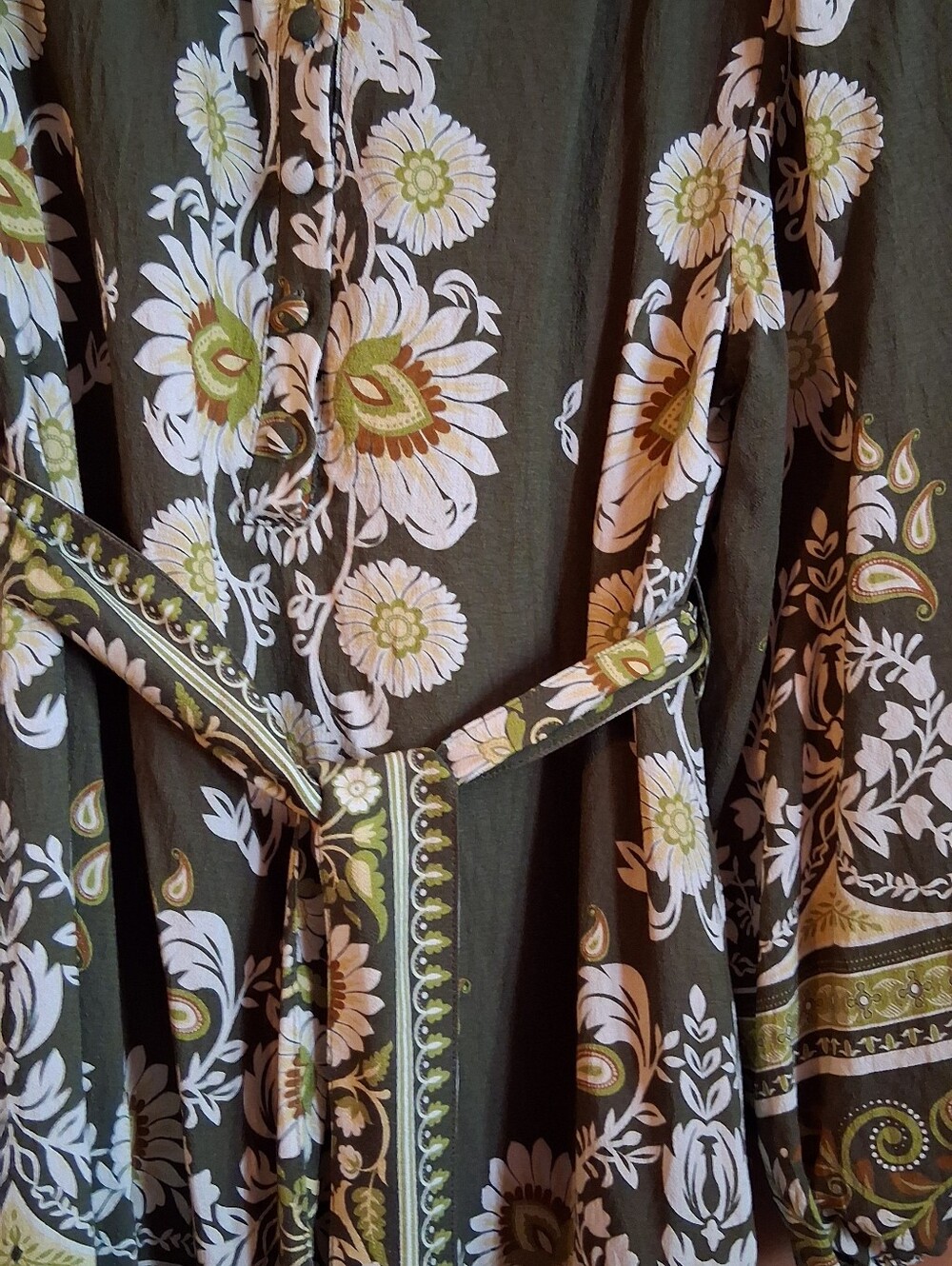 Green Floral Dress - Picture 3 of 4